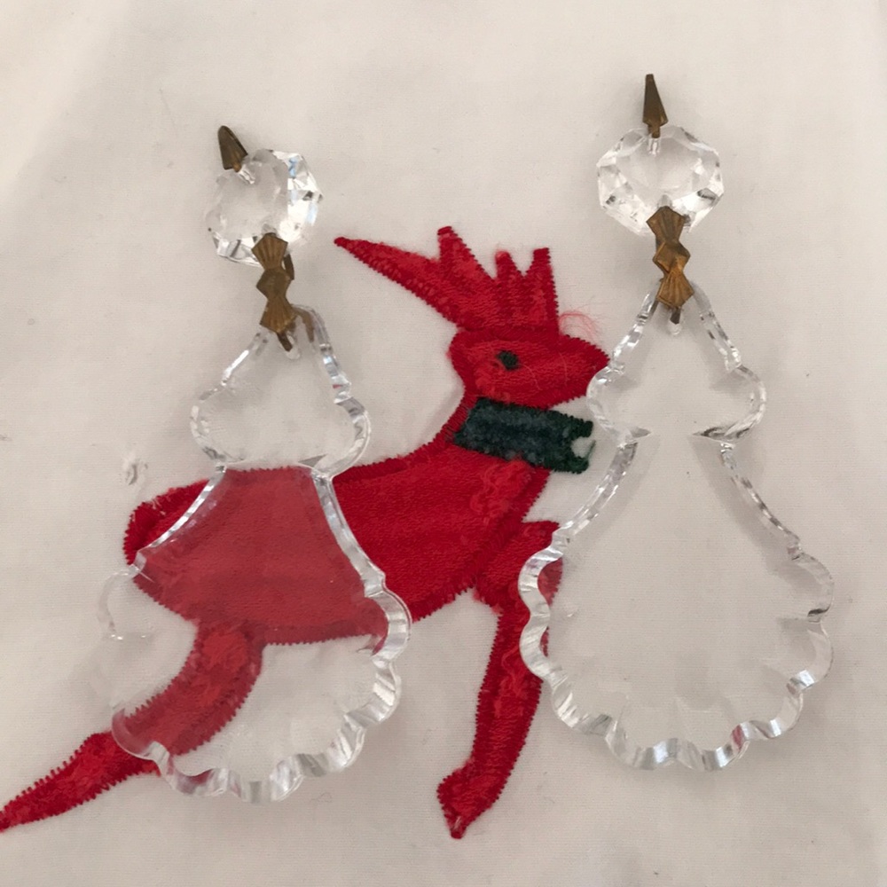🎀 Antique French Hand Cut Crystal’s 🎀 Scalloped edges, vintage Christmas 🎅